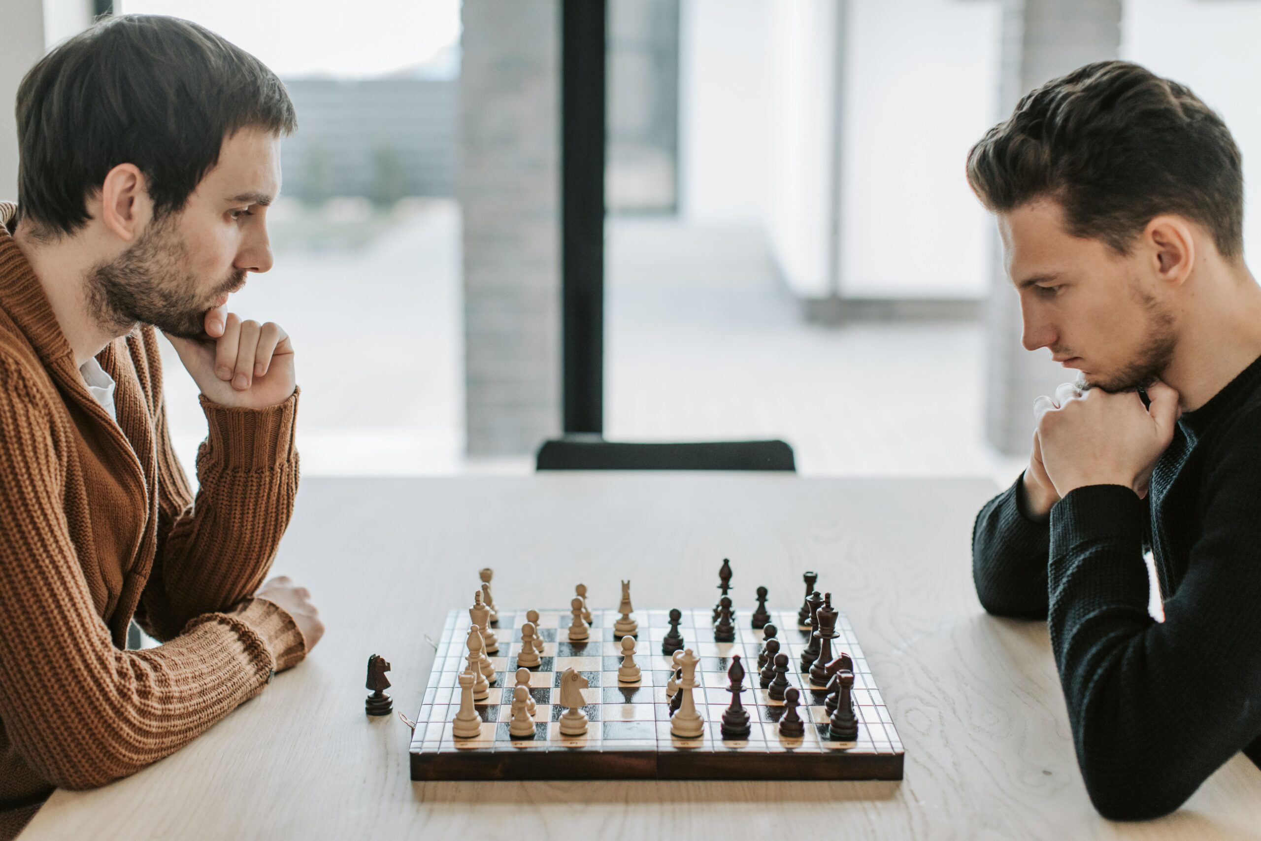 Strategic thinking in chess games